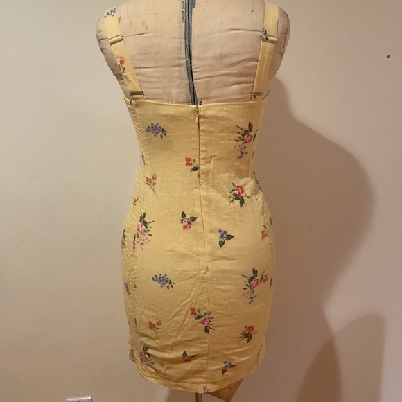 Forever 21 Yellow Bodycon Dress Flowers Size M - Picture 3 of 5